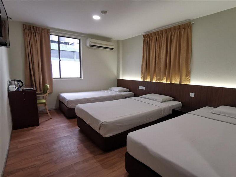 Hotel Holiday Kota Kinabalu Exterior foto