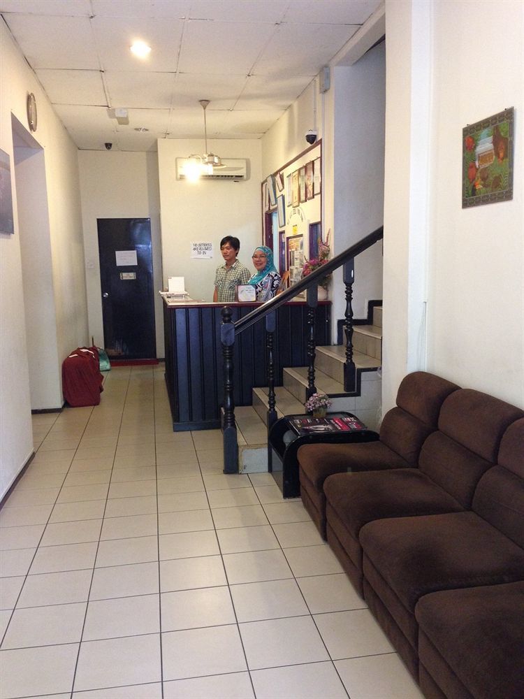 Hotel Holiday Kota Kinabalu Exterior foto